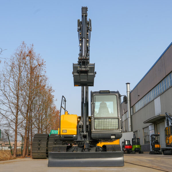 8 ton excavator - Image 5