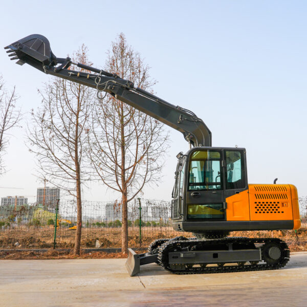 8 ton excavator - Image 4