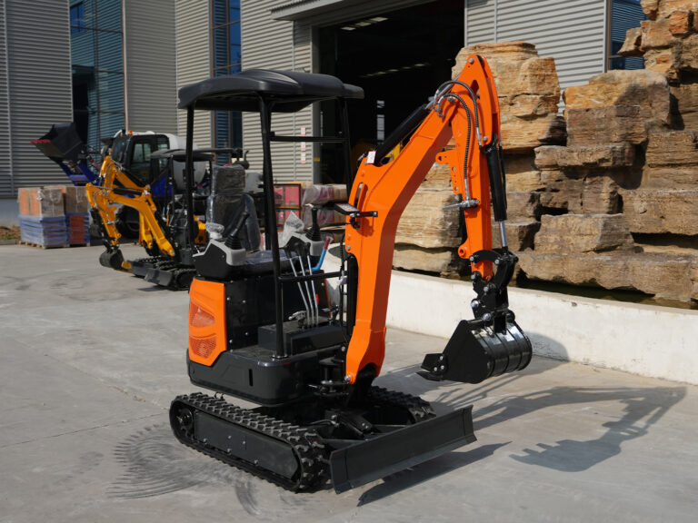 HengTop Expands Global Reach with New 1.5-Ton Mini Excavator from Shandong Hub